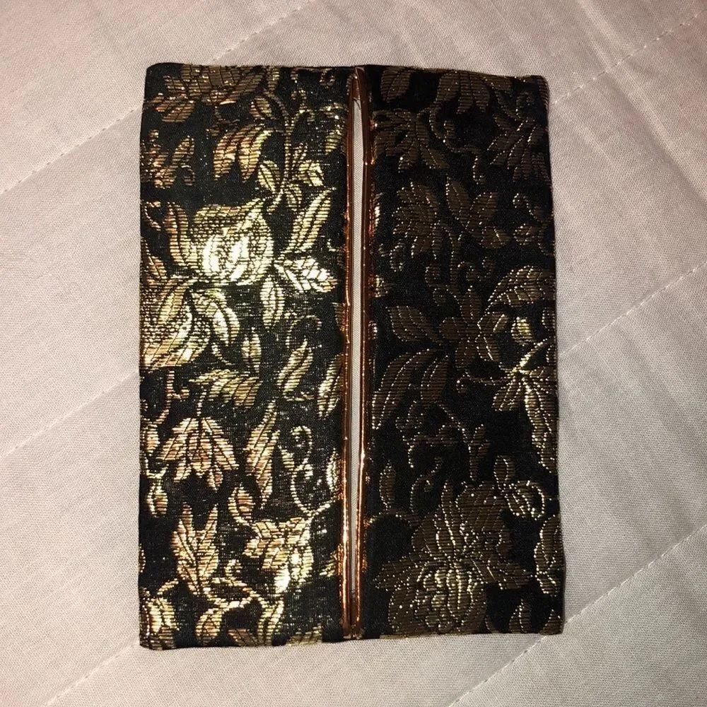 Vintage Black Gold Floral Mini Tissue Holder